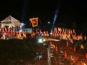 Âm thanh sân khấu ngoài trời FBT Việt Nam tại Festival Huế 2008-2014-1
